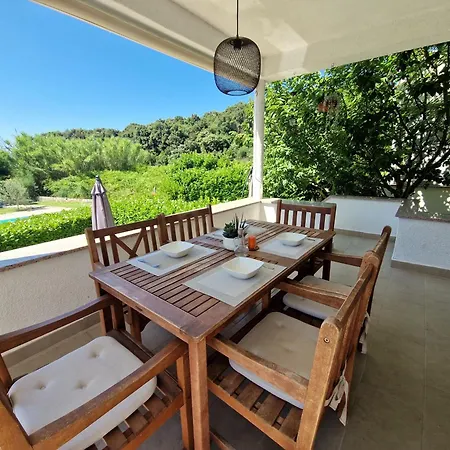 Apartament Oliva Rab *